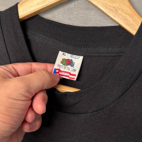 Vintage 1991 American Everest‎ Expedition Crazy Black Puffy Print Tee Shirt XL - Picture 5 of 8